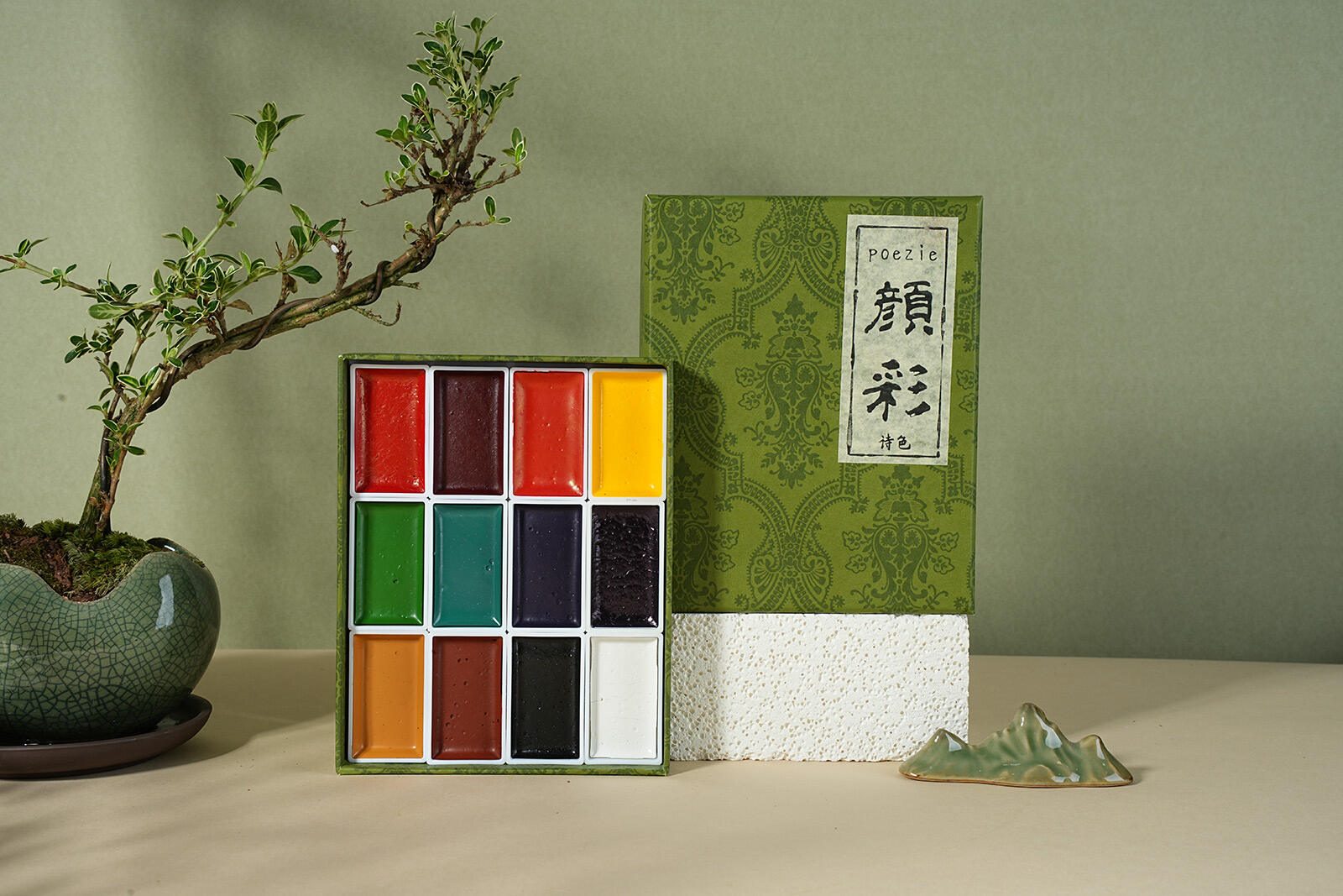 12 colors