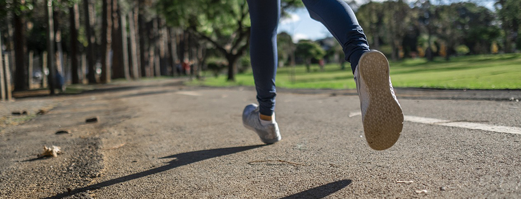 Shangrao Chende E-commerce Co., Ltd - Professional Shoe Manufacturer for Casual, Driving, and Fashion Shoes