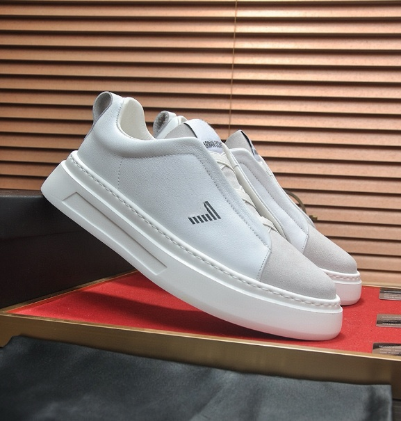 Men's thick-soled casual fashion sneakers with high appearance, new style genuine leather sports shoes, versatile trendy slip-on shoes