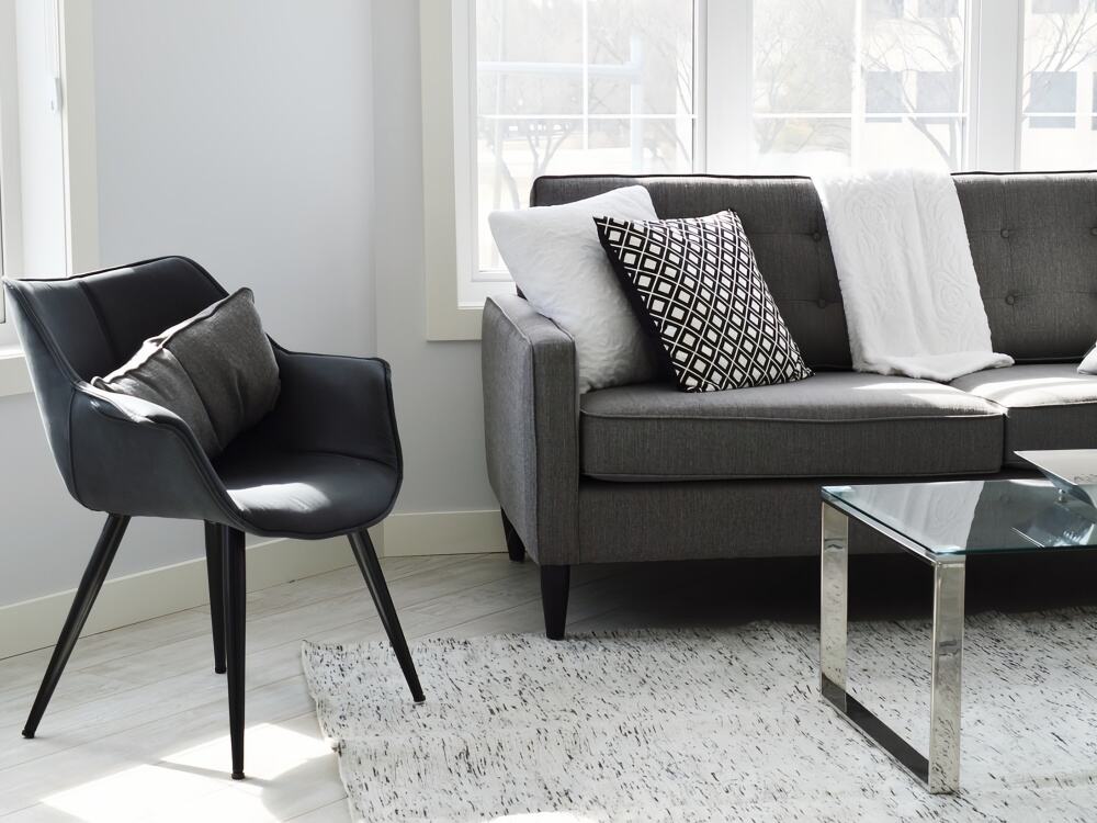 living-room-2155376_1280.jpg