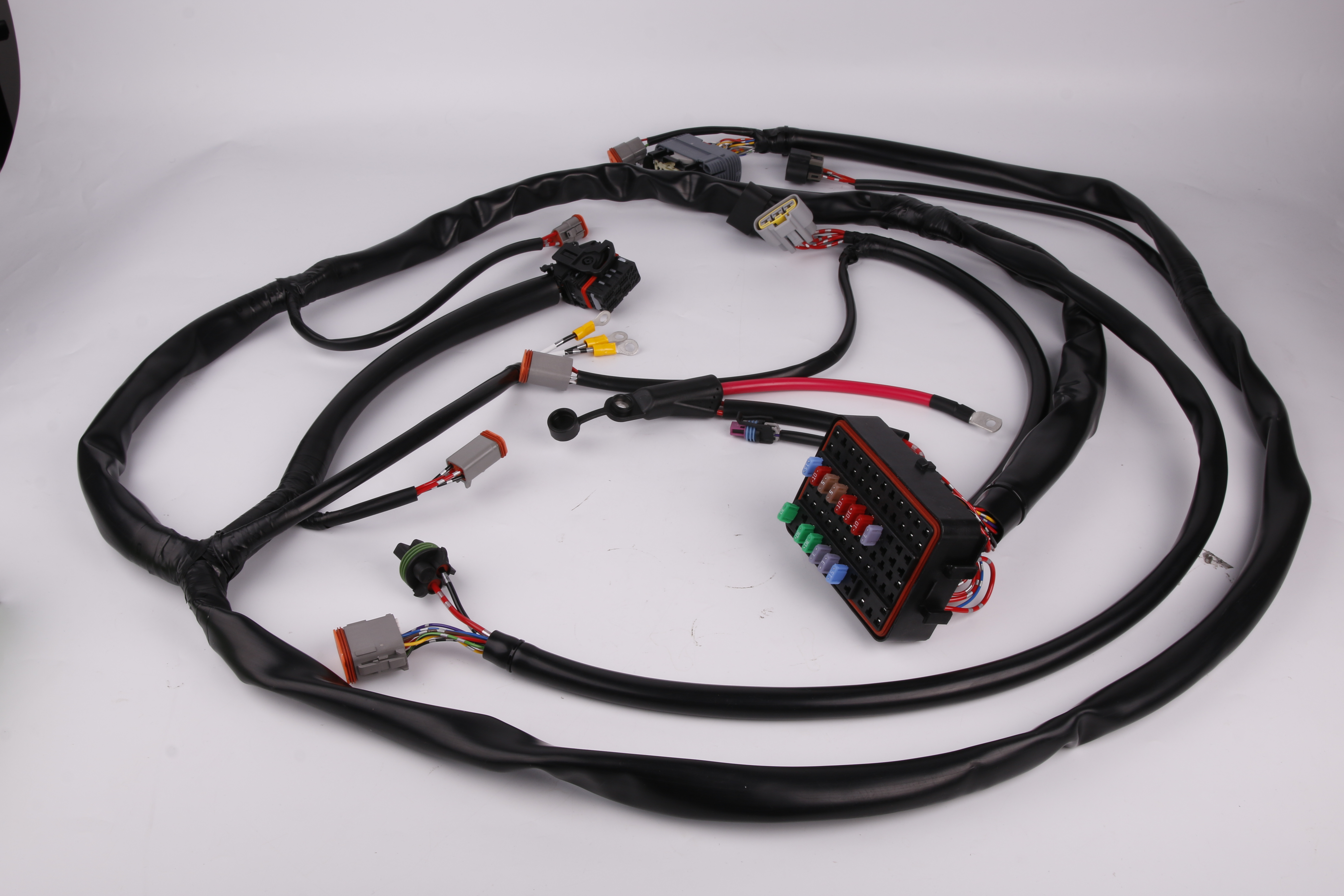 Reliable Wiring Harnesses by MingChing for Automotive Diagnostics