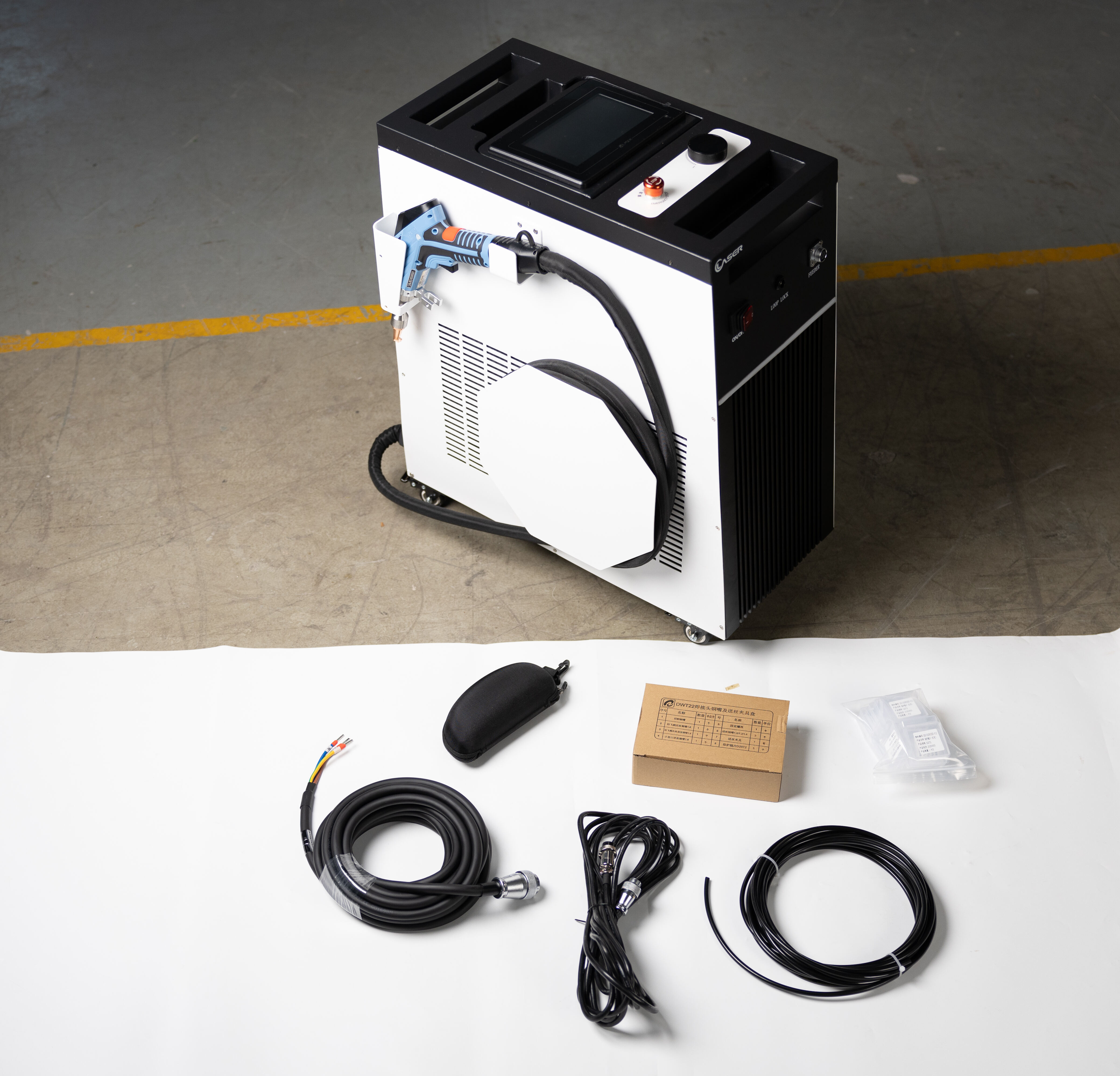 Laser-Schweißer F3-Serie (DWT22X-1) - 750W Hohe Leistung + 36 Prozesspakete + Flexible Handbedienung + Mehrfache Sicherheitsschutzmaßnahmen - Speziell für Rohrleitung/Küche & Bad/Beschlagware/Geländer/Fahrzeugherstellung Schweißen