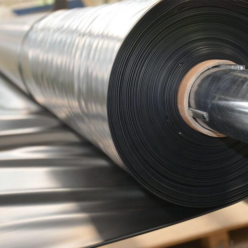 ما الذي يجعل الغشاء الجيوميمبراني من البولي إيثيلين منخفض الكثافة (LDPE) خيارًا مثاليًّا لاحتواء المياه؟
