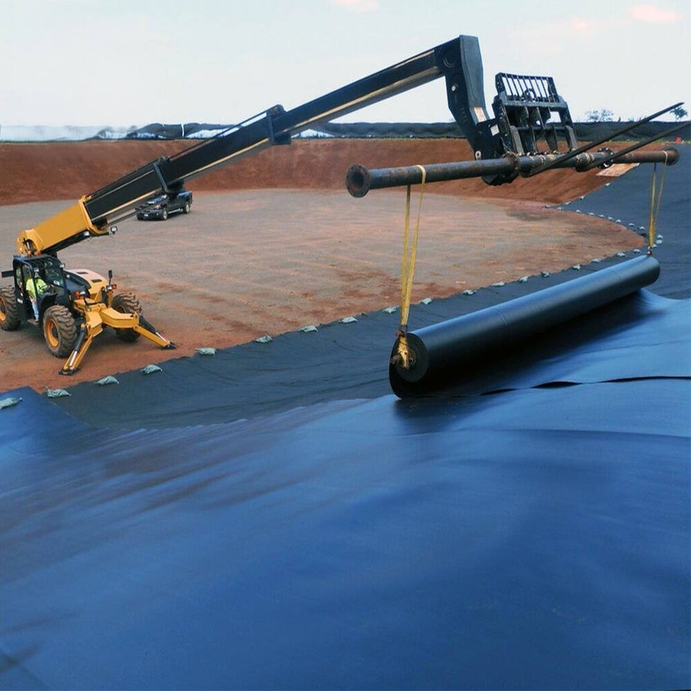 Çevresel uygulamalarda 60 mil HDPE astar kullanmanın temel avantajları nelerdir?