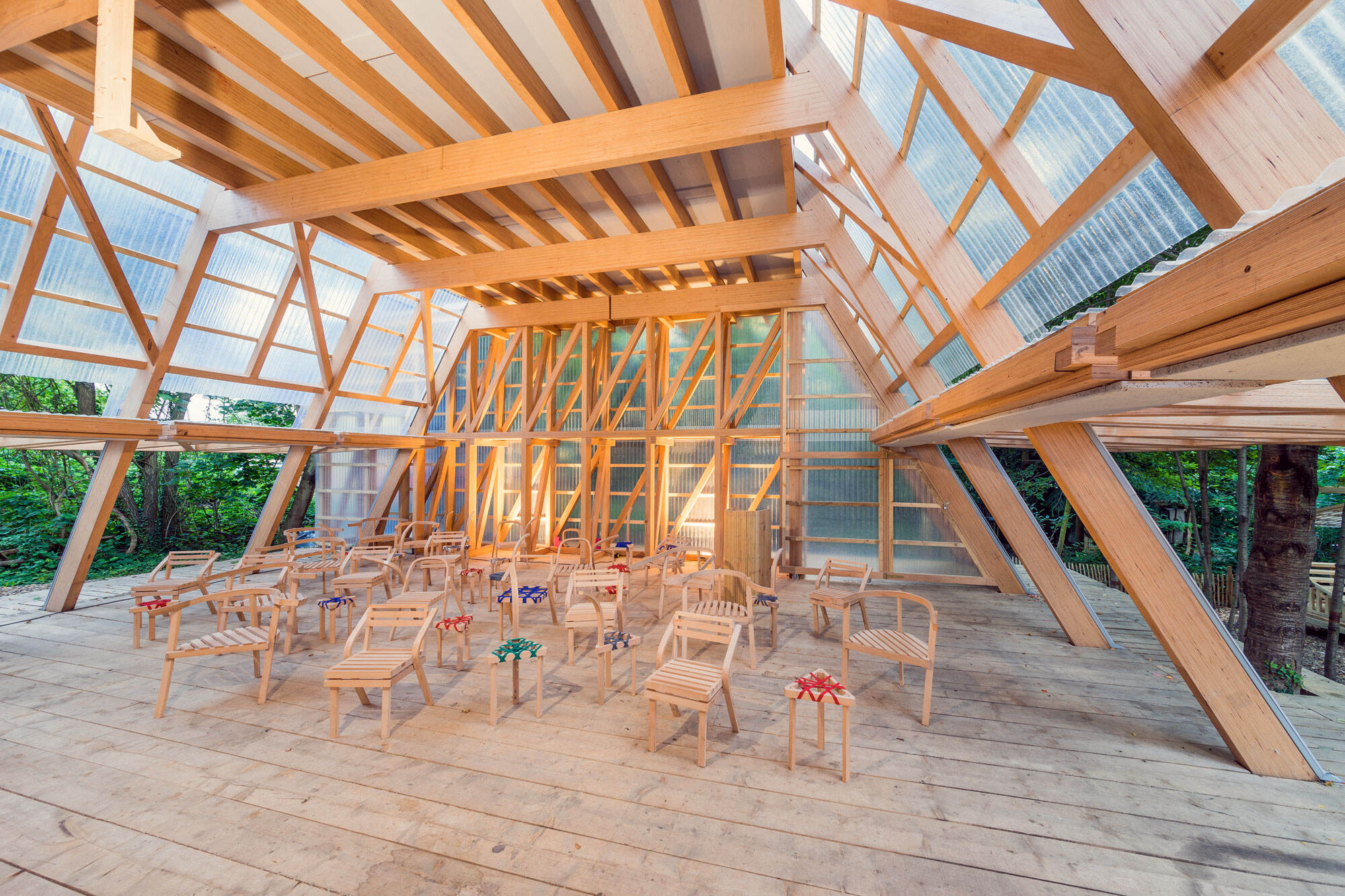 The Polycarbonate Industry Enters a Period of High-Quality Development, Driven by Domestic Substitution and Technological Innovation