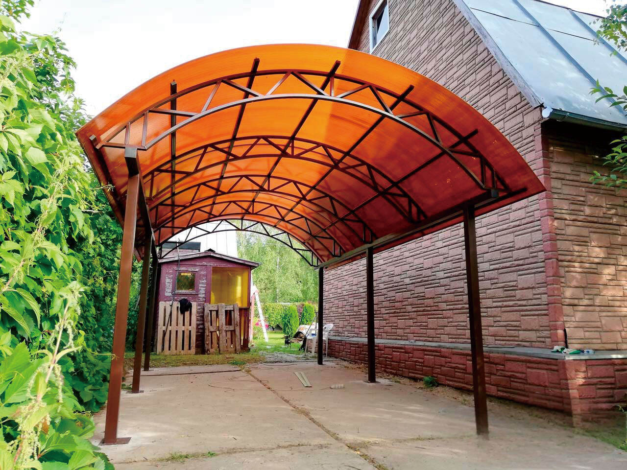 Universal Engineering Plastic Polycarbonate: Excellent Properties Empower Industrial Upgrade in Multiple Fields