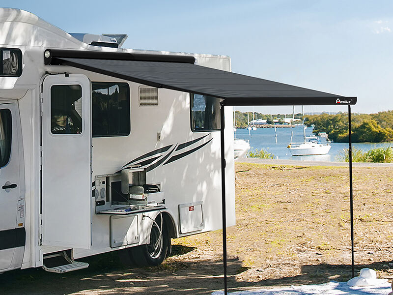 Por qué los toldos solares son el futuro de las soluciones de energía para fabricantes de RV y vehículos especiales