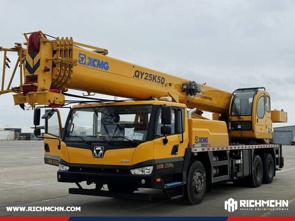 جزر الباهاما - وحدتان جديدتان من رافعات الشاحنات XCMG QY25K5D