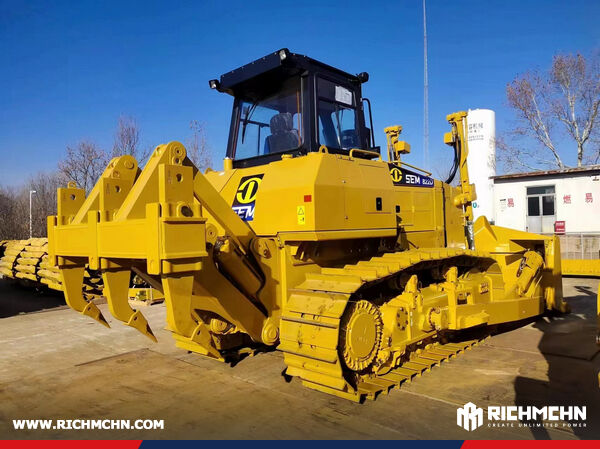 Ecuador - 1 Unit SEM SEM822D Bulldozer 