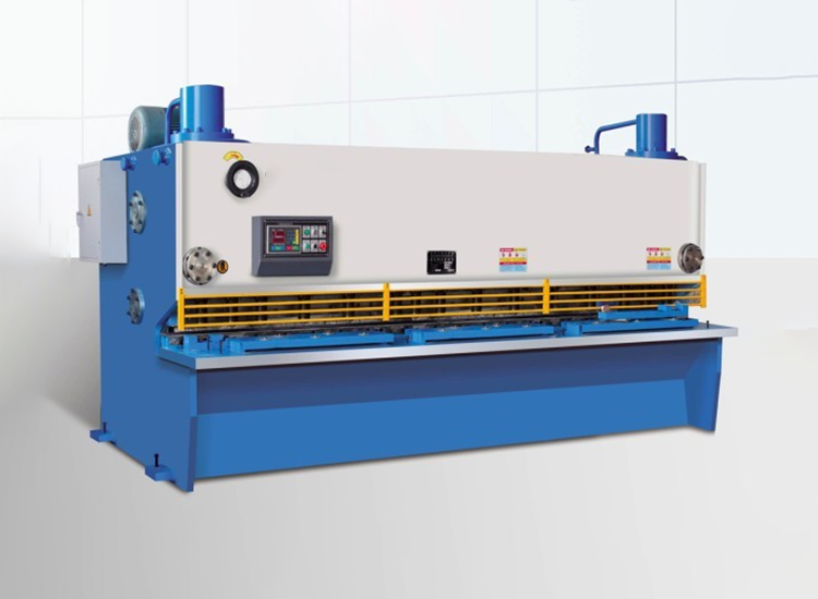 Guillotine shearing machine