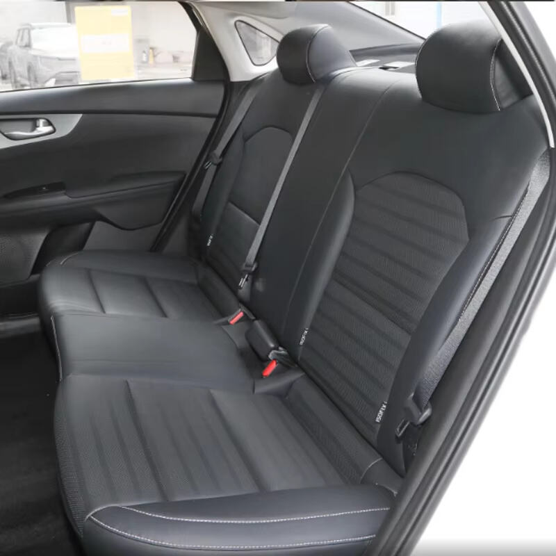 Kia K3 2024 1.5L IVT Comfort Edition SUV Vehicle with Leather Seats for Urban Use Gasoline Cars High Guality