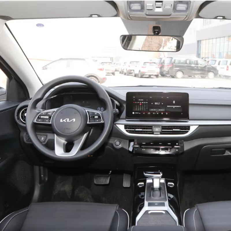 Kia K3 2024 1.5L IVT Comfort Edition SUV Vehicle with Leather Seats for Urban Use Gasoline Cars High Guality