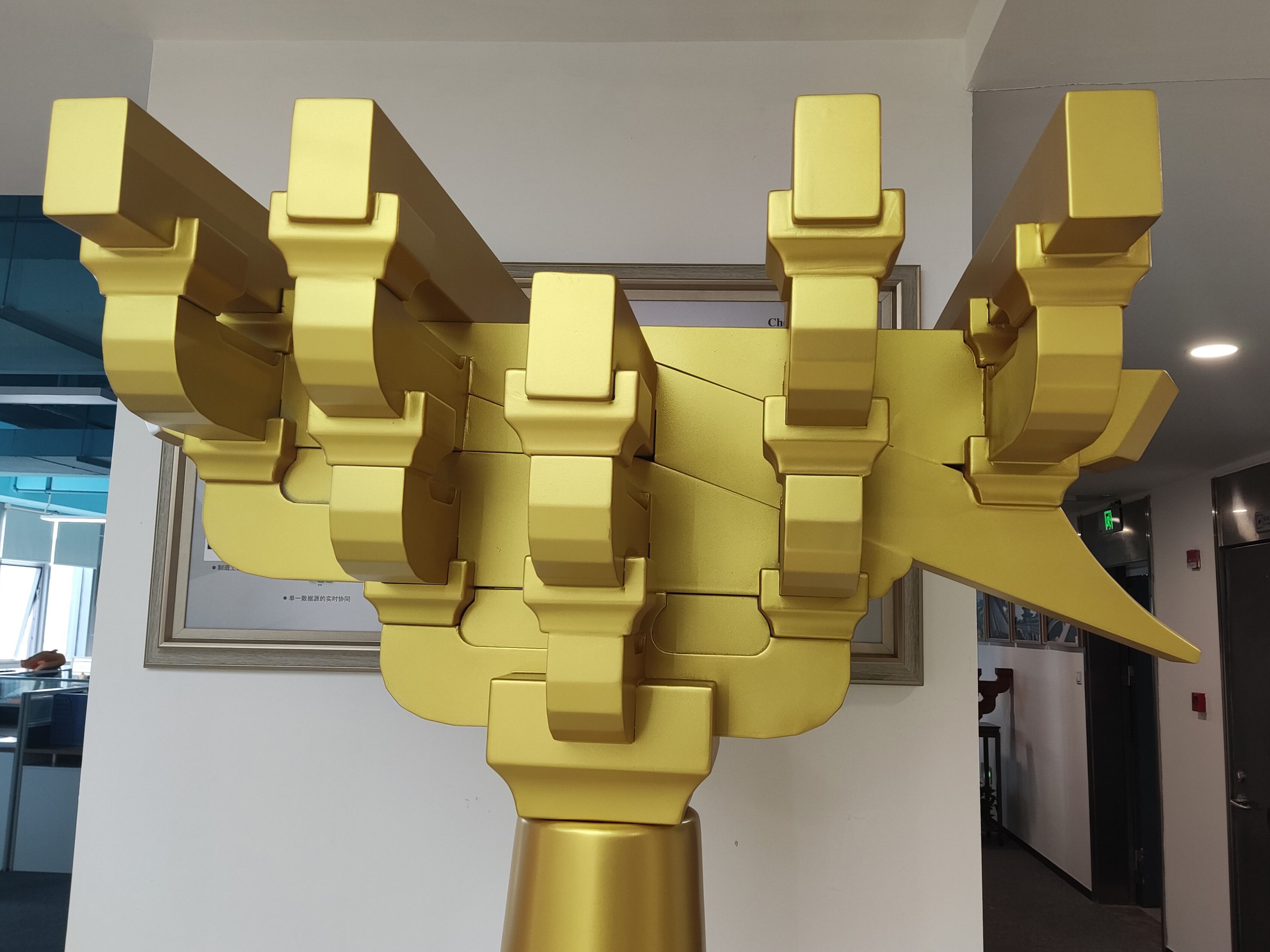 Archi metallici a secchio