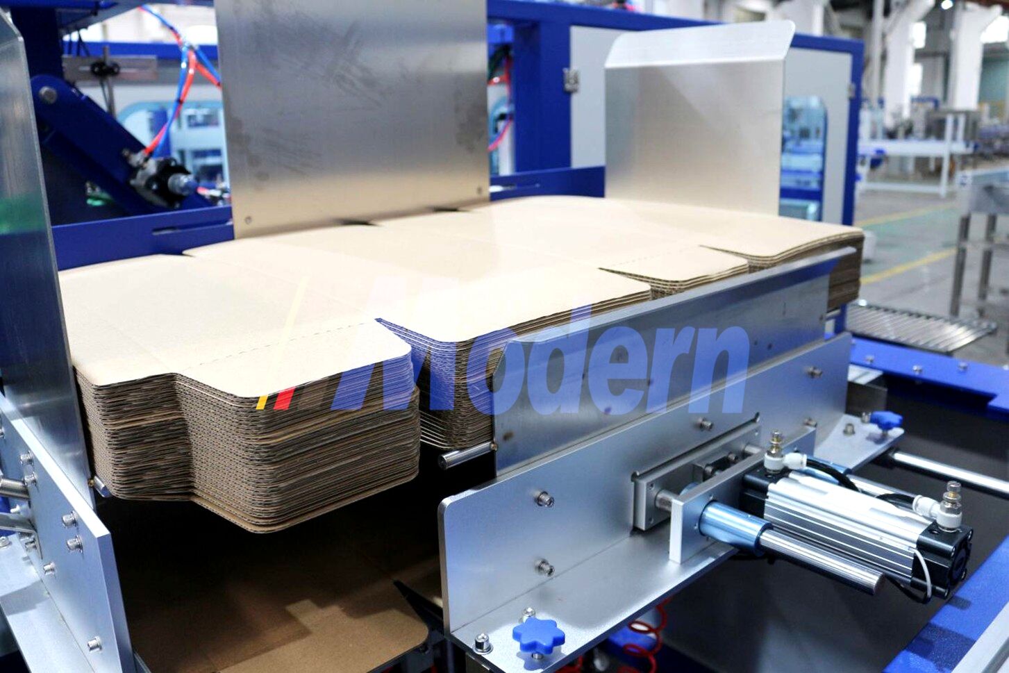 Bottle Packing Machine | Shrink Wrap & Case Packer Supplier