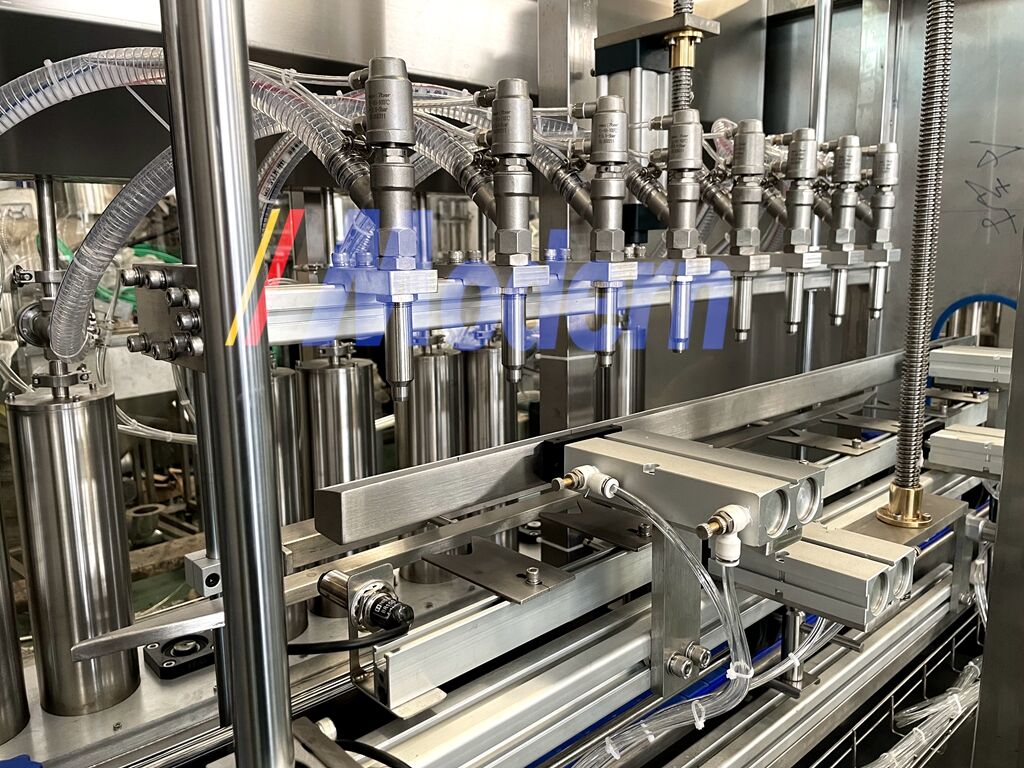 Edible Oil Filling Machine | Piston & Flowmeter Filler