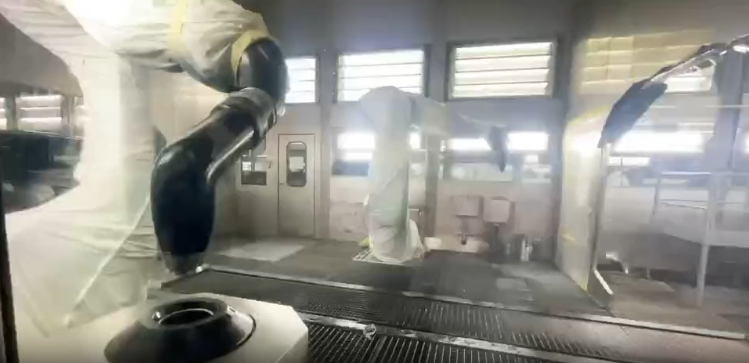 robot pengecatan semprot