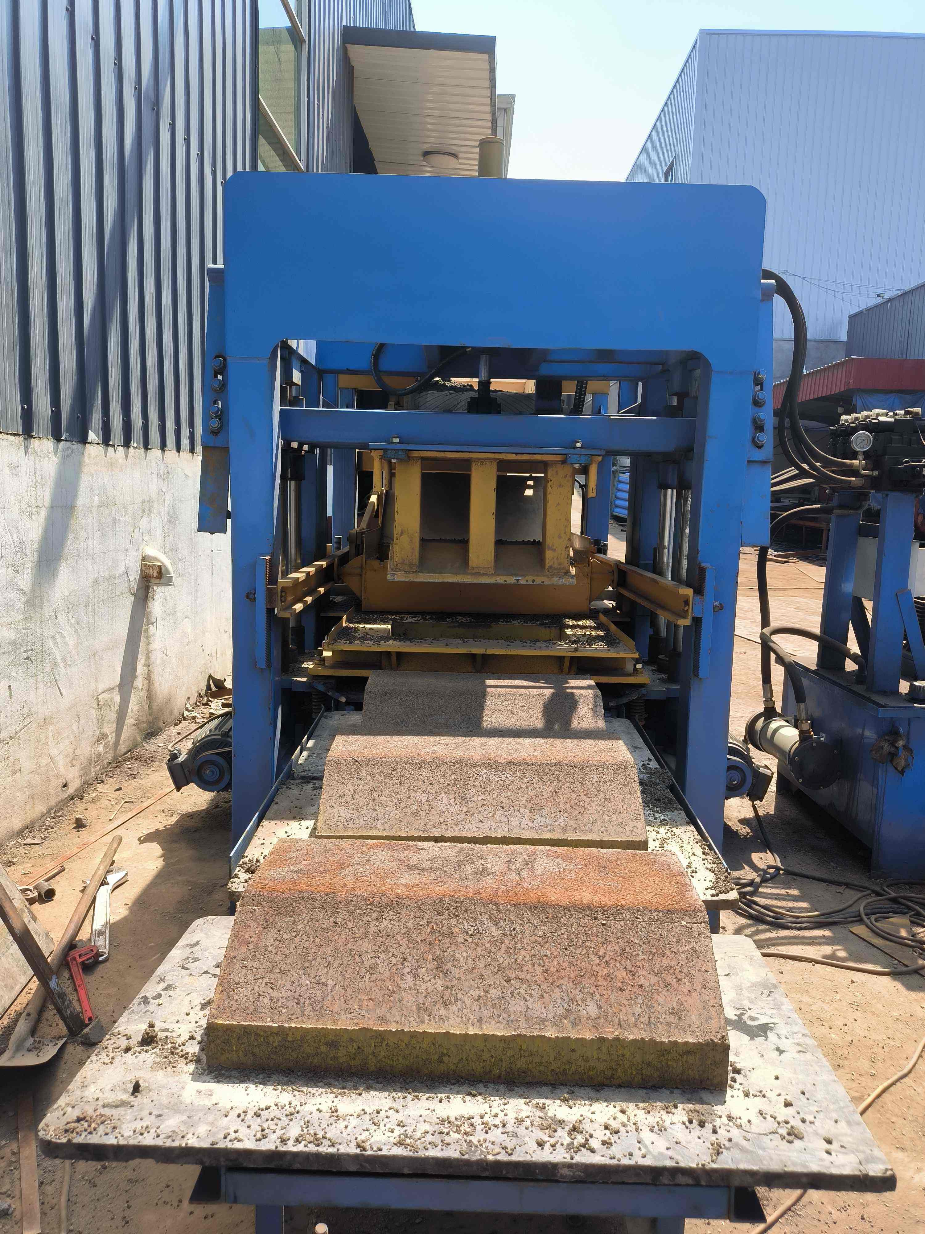 Fly Ash Brick Making Machine – Efficient & High-Performance