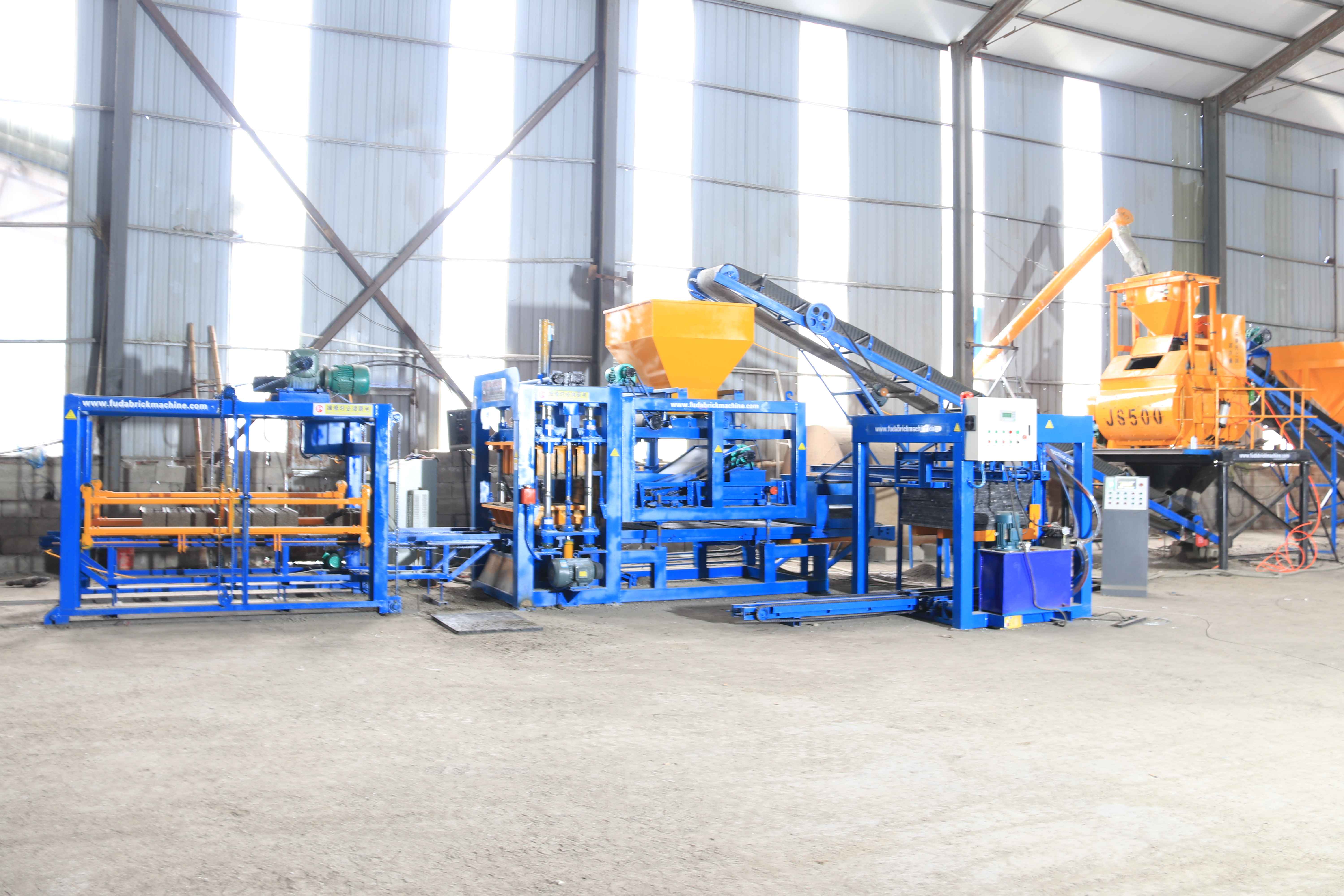 automatic block machine qt6-1560.jpg