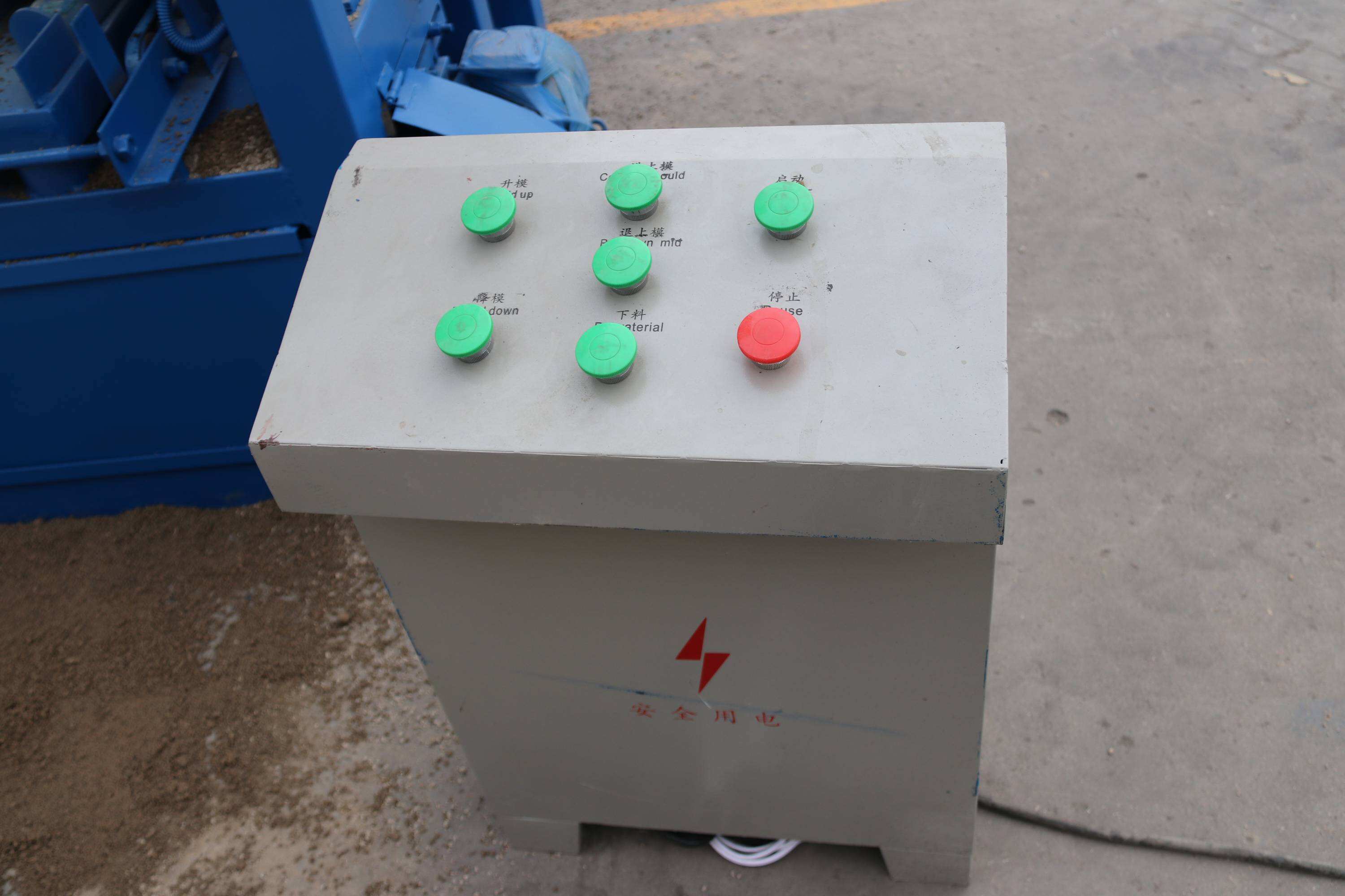 semi automatic block machine47.jpg
