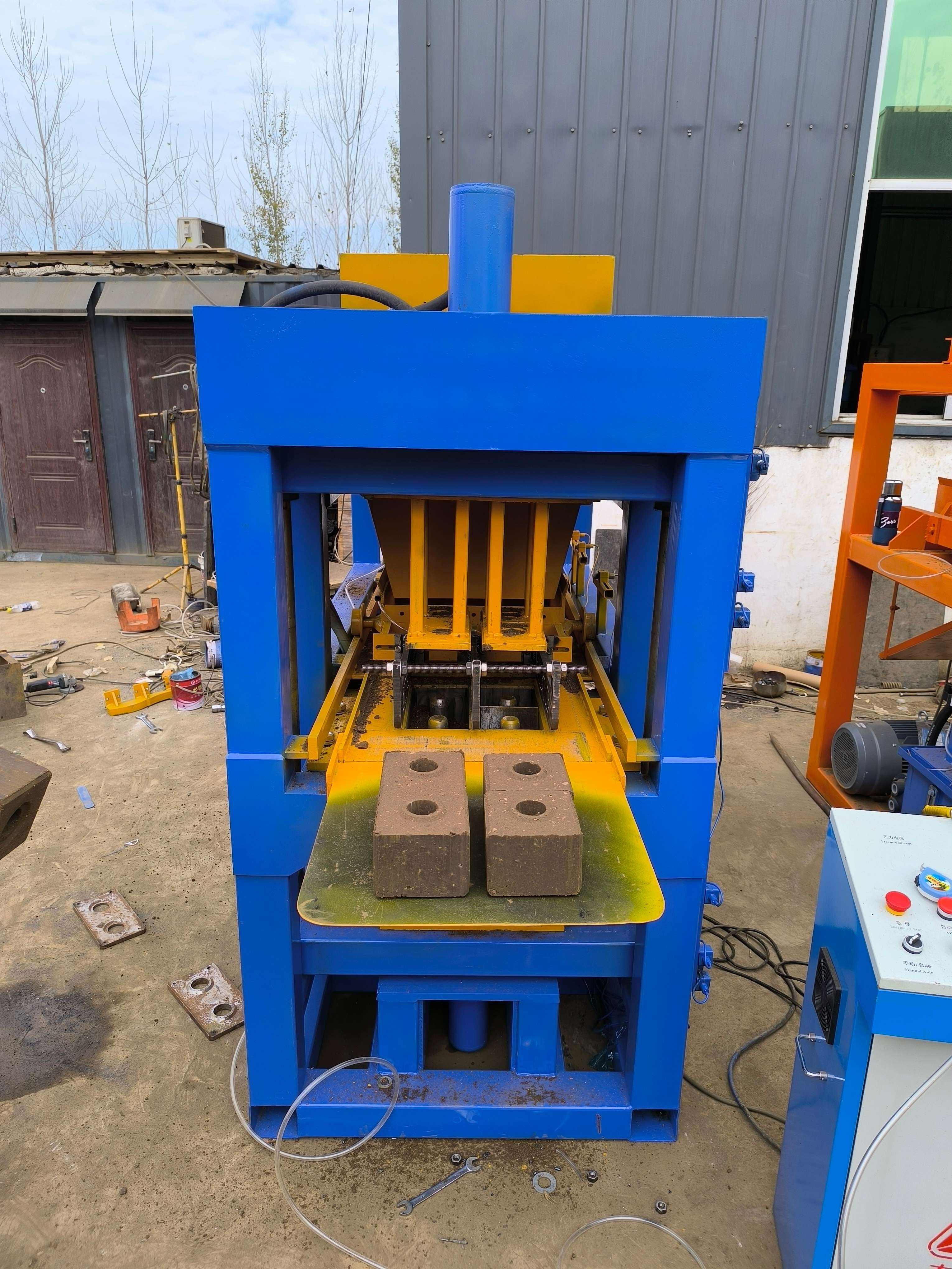 Maszyny do produkcji cegły ceramicznej na sprzedaż – wysokiej jakości, trwałe i przystępne cenowo urządzenia