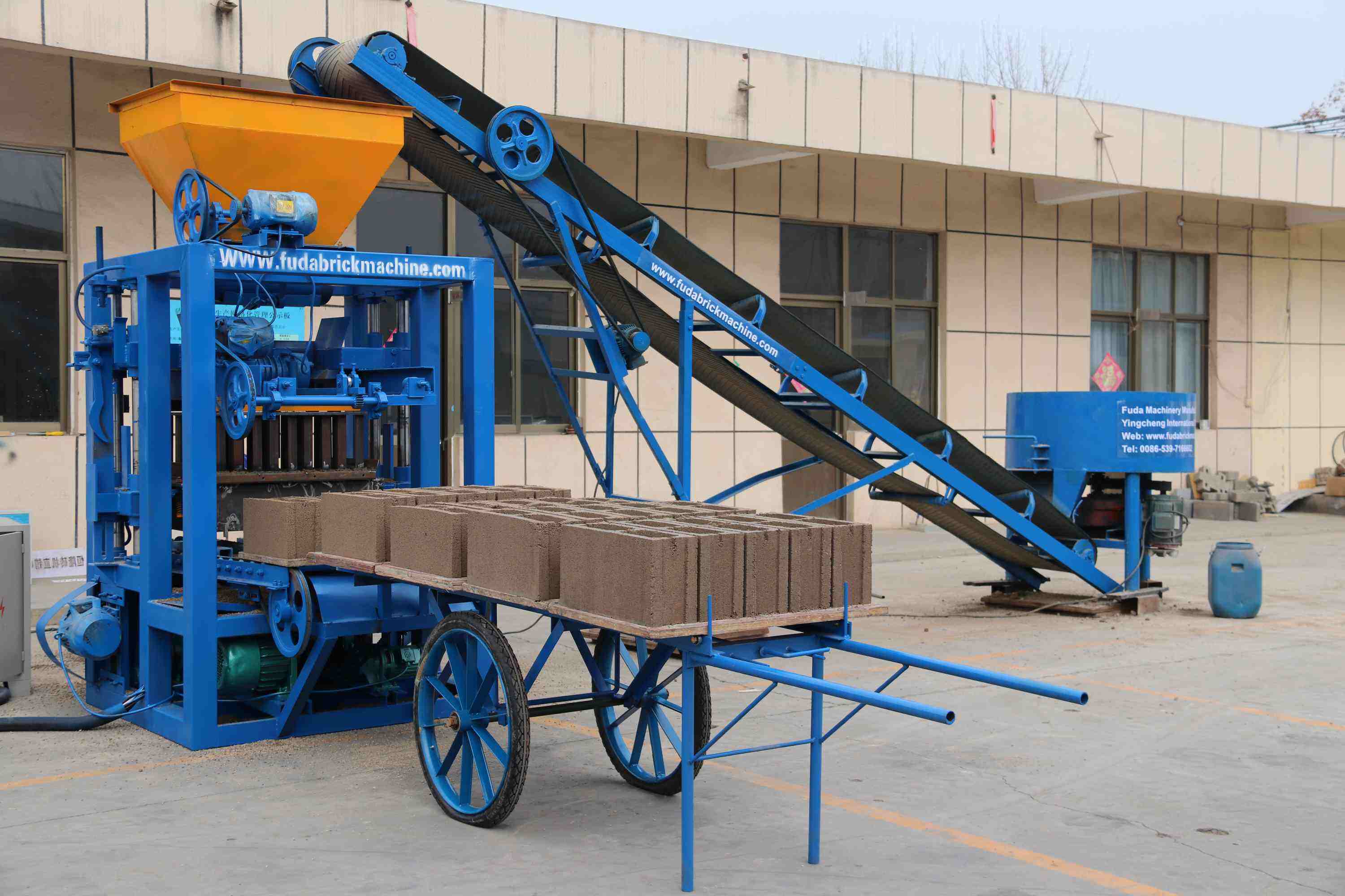 semi automatic block machine42.jpg