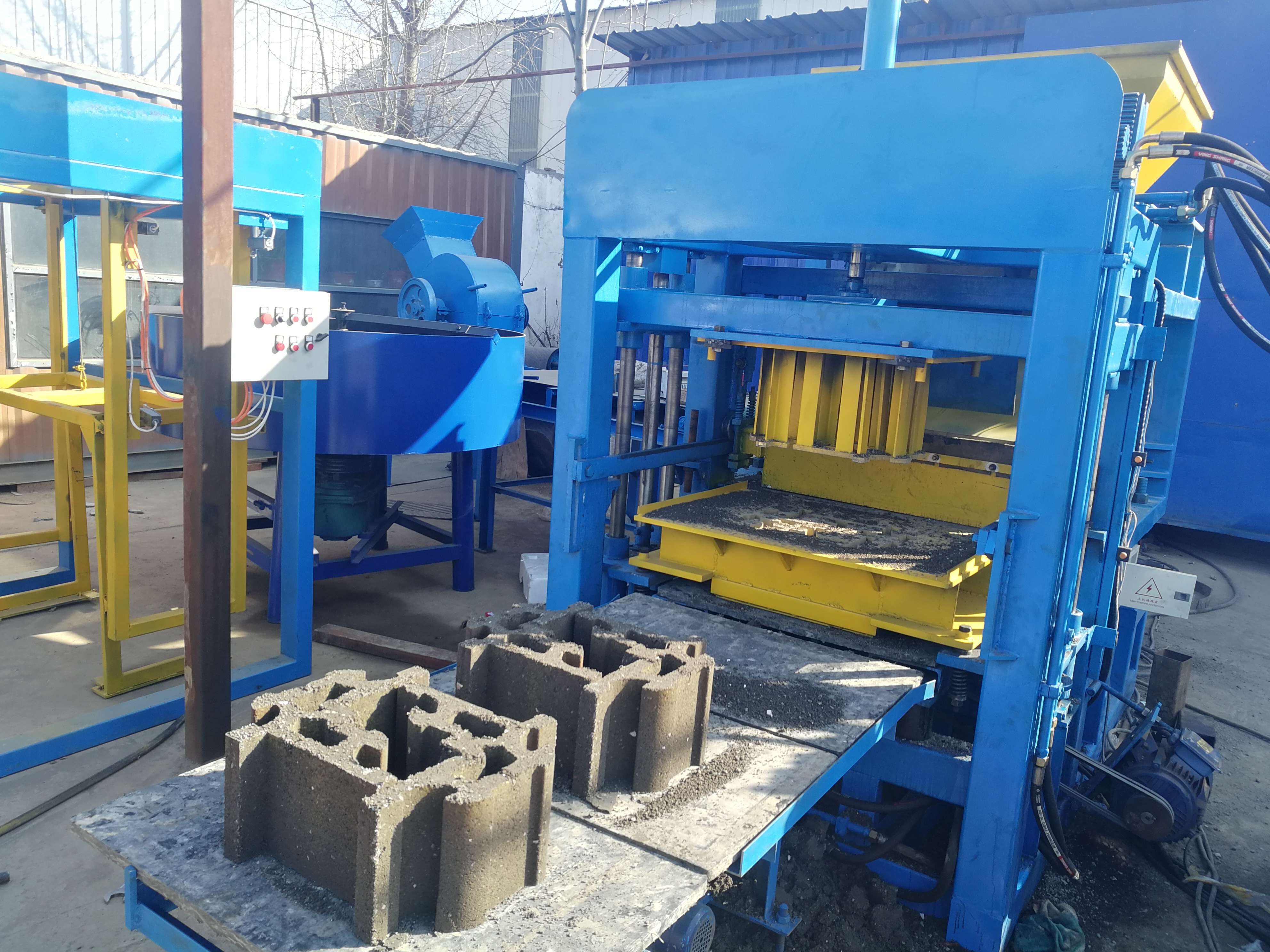 Betonsteinmaschine – Automatisch und Manuell | Hohe Leistung