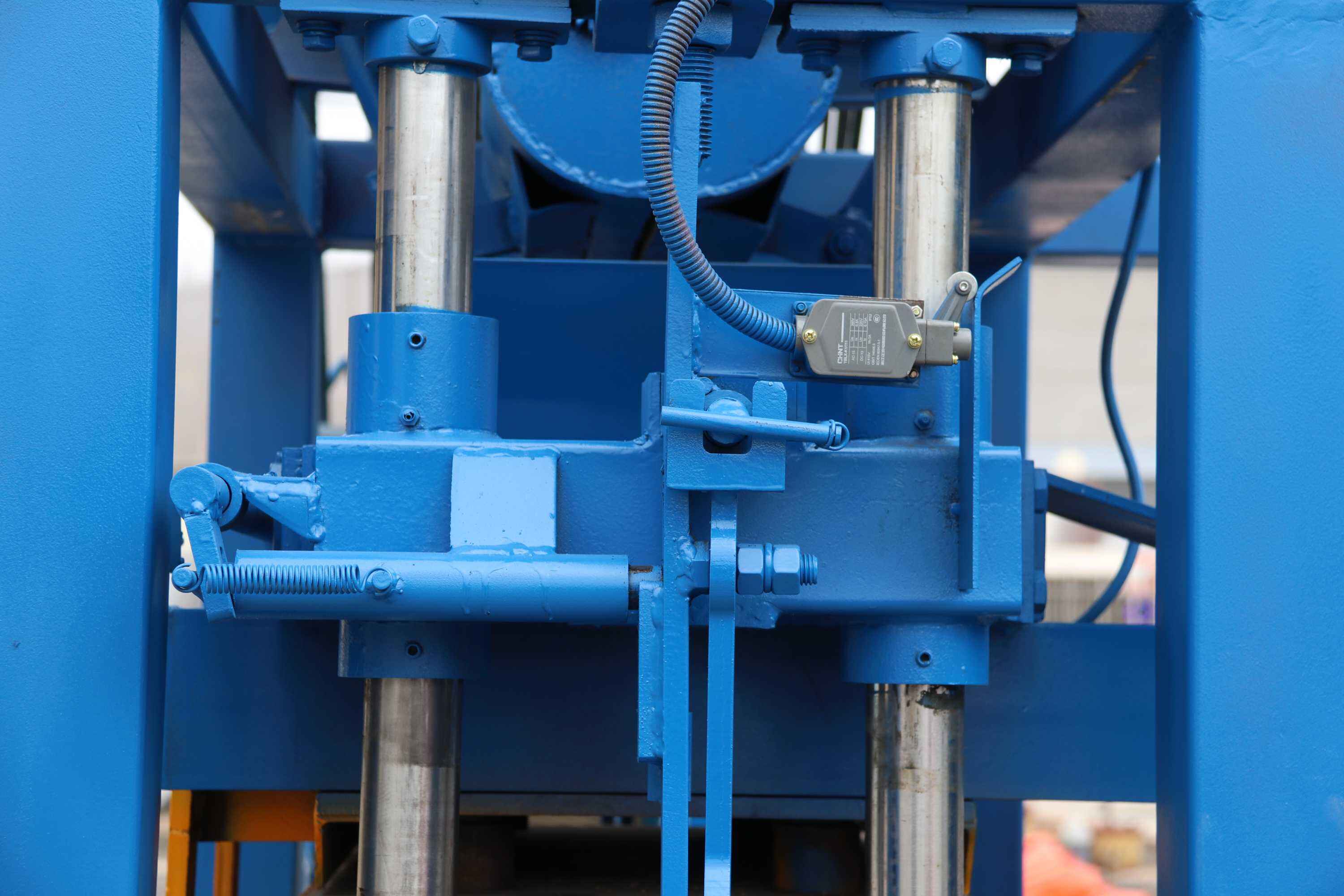 semi automatic block machine49.jpg