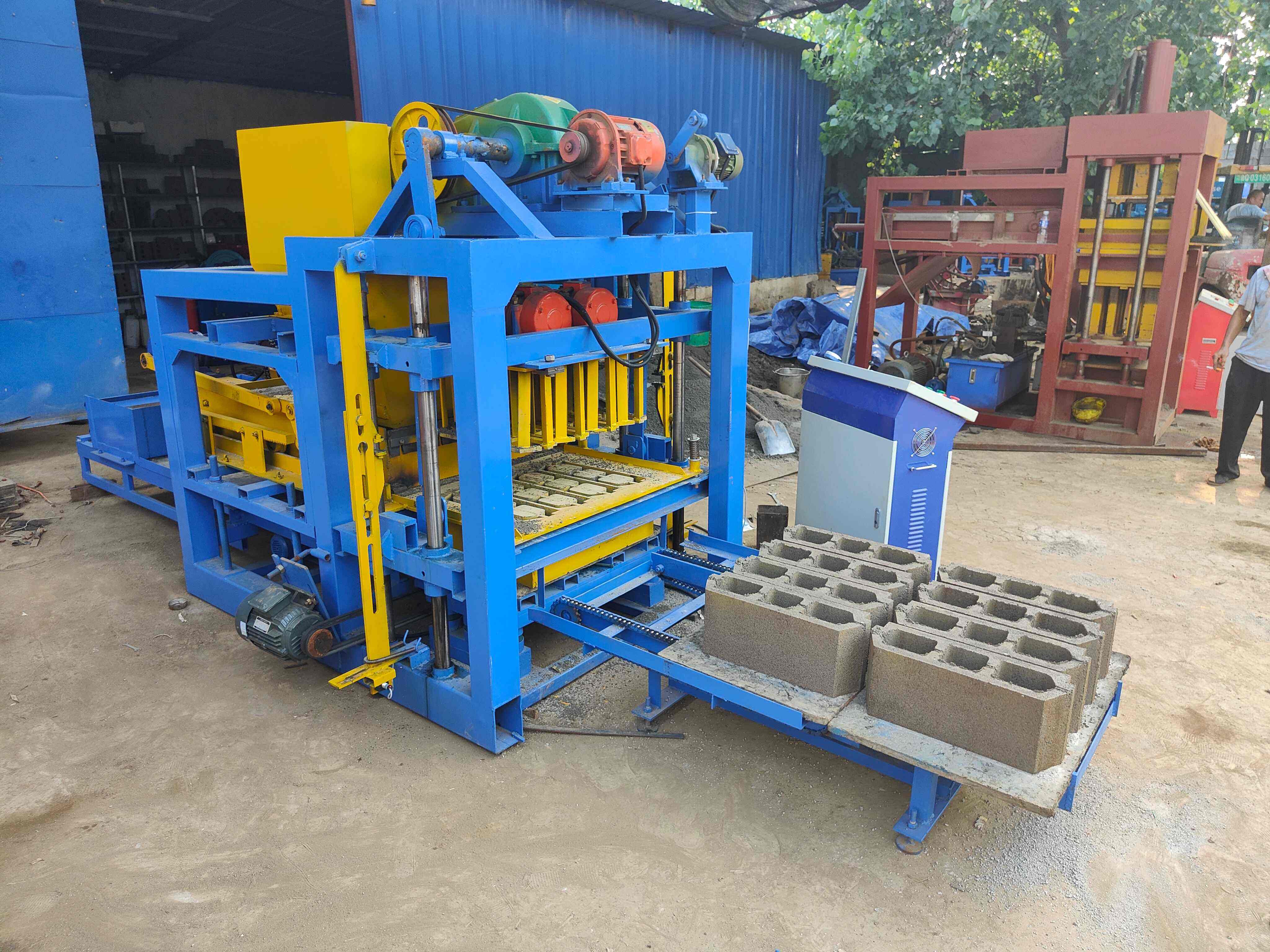 Preisliste für automatische Steinerzeugungsmaschinen: Vollautomatisierung senkt Arbeitskosten, steigert die Produktionseffizienz