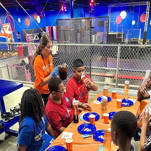 Análise dos 5 Melhores Parques de Trampolins e Diversões no Alabama