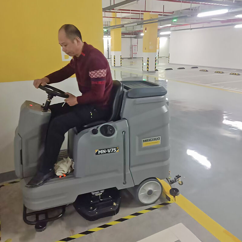 What Features to Look for in a Ride-On Floor Washer for Optimal Performance