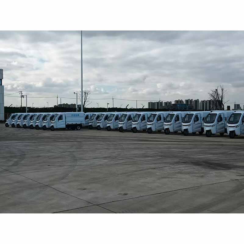 Kur atrast pieejamas lielapjoma mazas atkritumu autoiekraušanas mašīnas savai flotei?