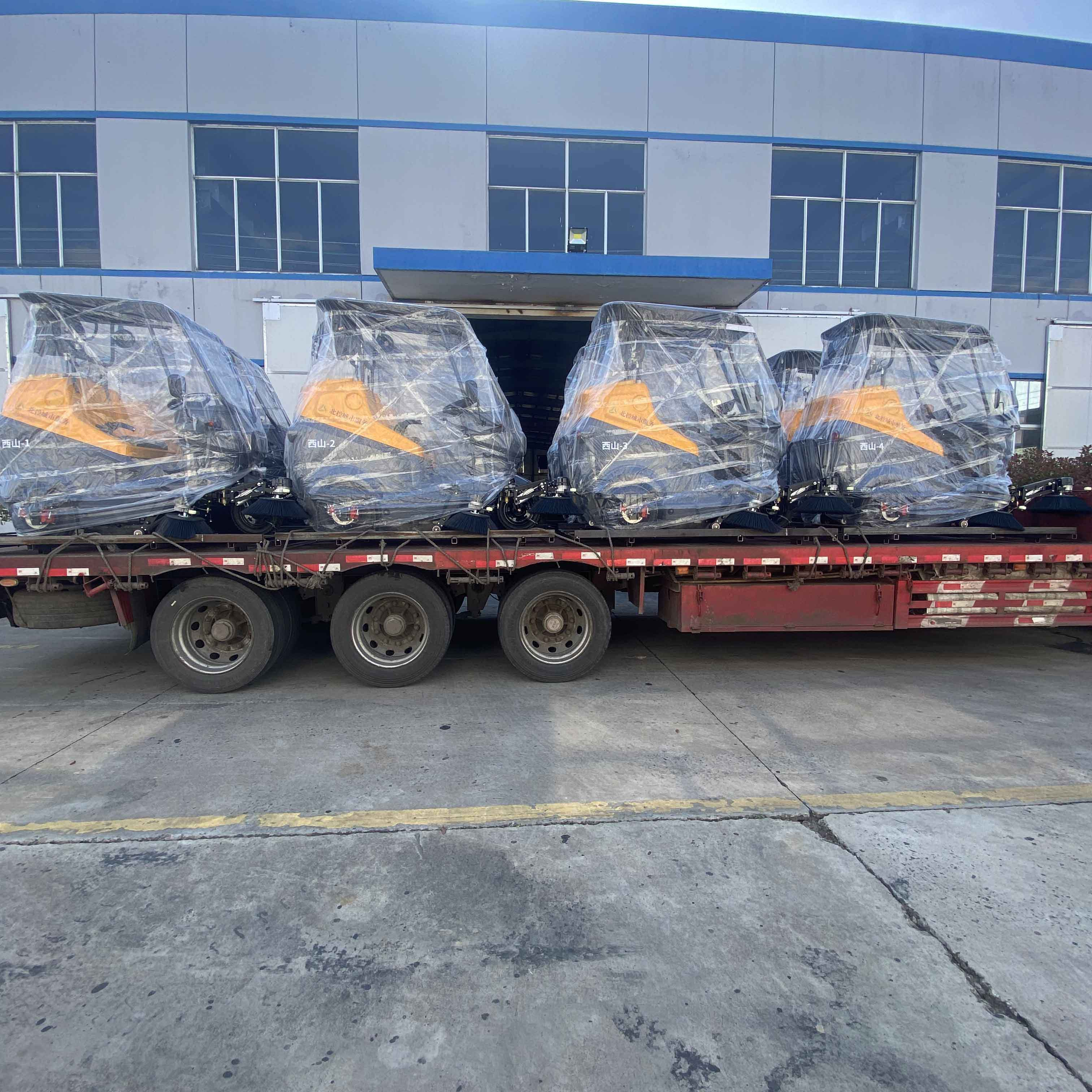 Say Goodbye to Dust Why Every Factory Needs an Electric Road Sweeper (3).png