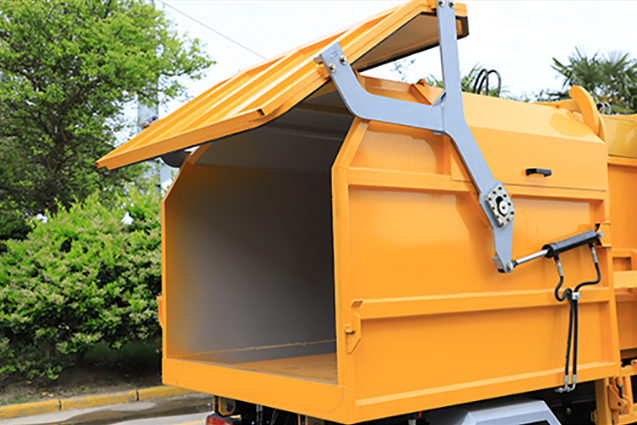 Better for Tight Streets & Higher Efficiency Why Side Loader Garbage Trucks Win in Urban Waste Management (2).png