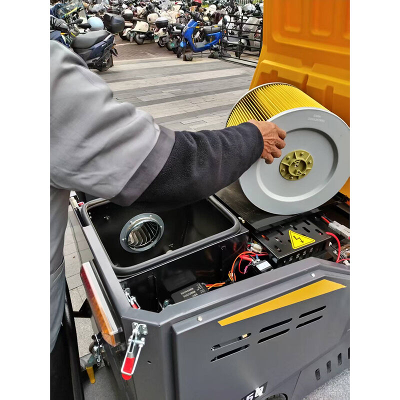 Common Usage Issues with Commercial Riding Floor Sweepers and How to Solve Them