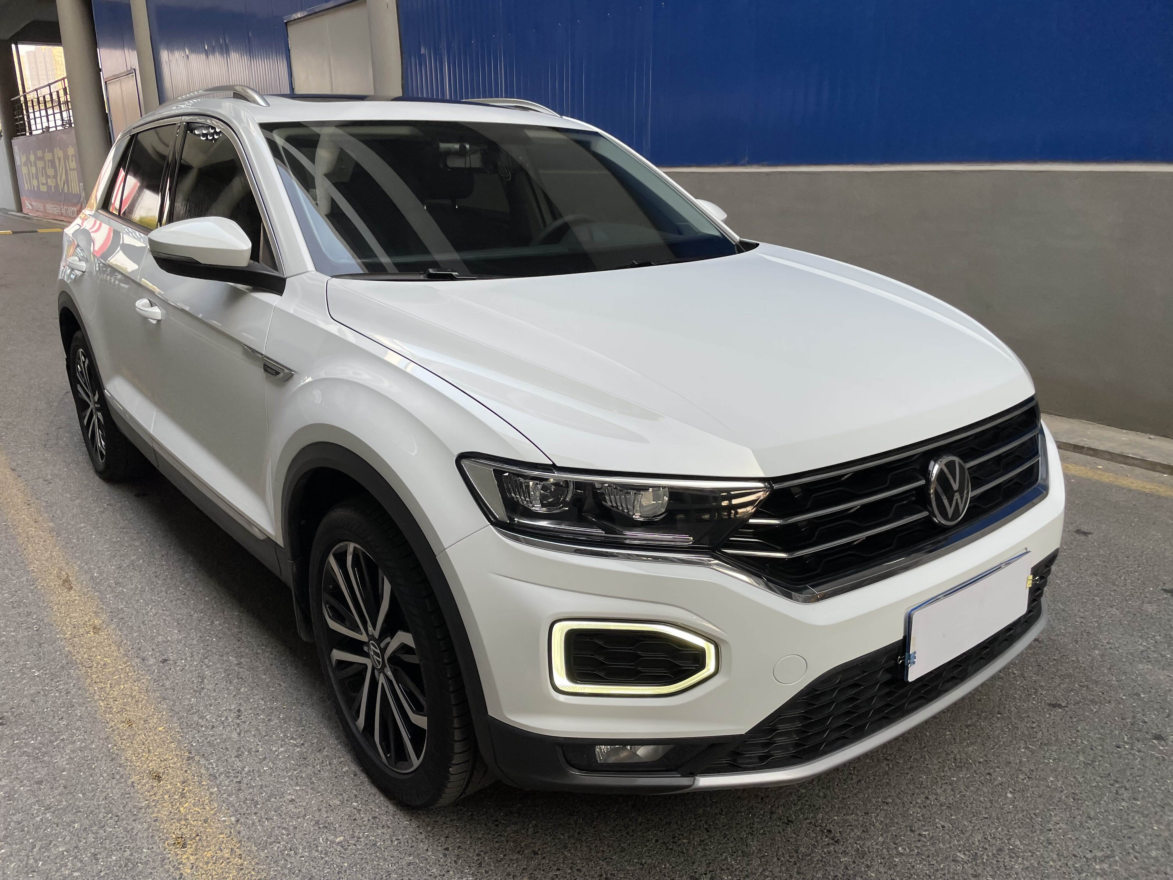 Betrouwbare tweedehands auto's met links stuur kopen bij Dalian Mingzhi
