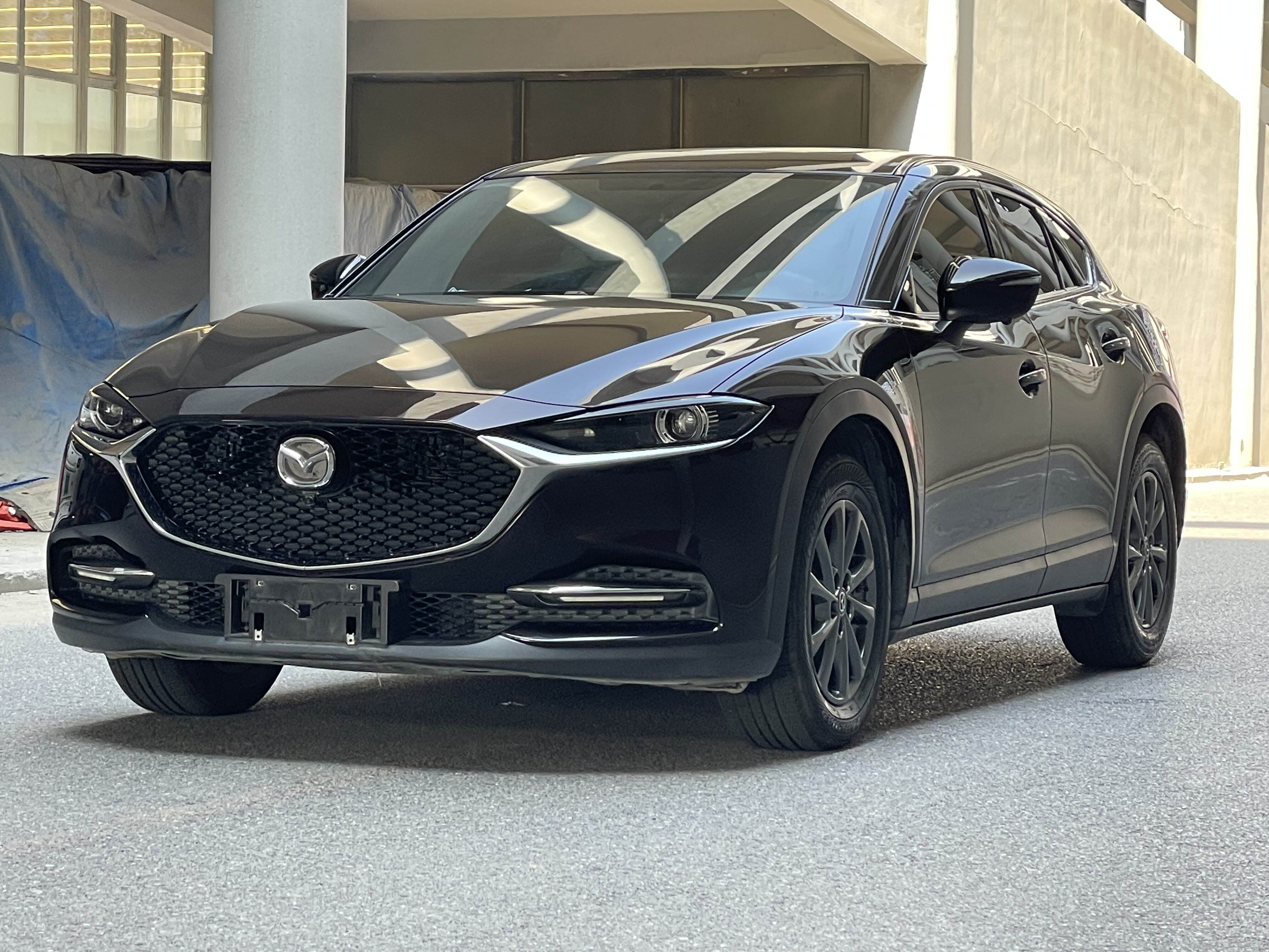 マツダ・CX-4 2020年式 2.0L FWD オートマチック スカイアクティブ ビタリティエディション