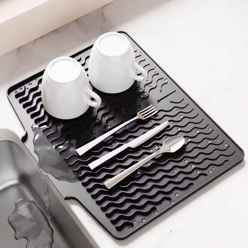 What Are the Best Uses for a Silicone Mat?