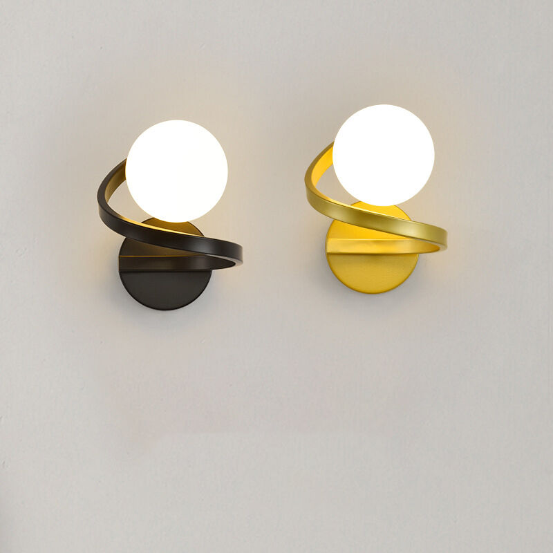 Скандинавски современи стаклени балконски LED ѕидни светилници за домаќинство, хотели, патеки и коридори