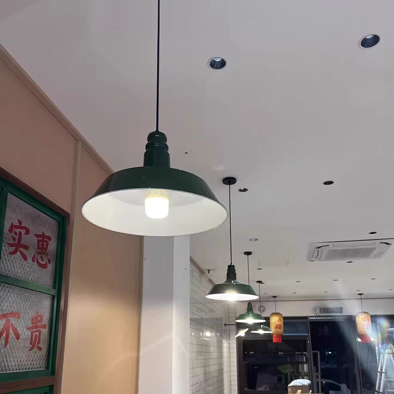 Industriyal na Metal na Dekoratibong Bakal na Disenyo para sa Loft, Kitchen Island, at Pendlit na Ilaw sa Kisame