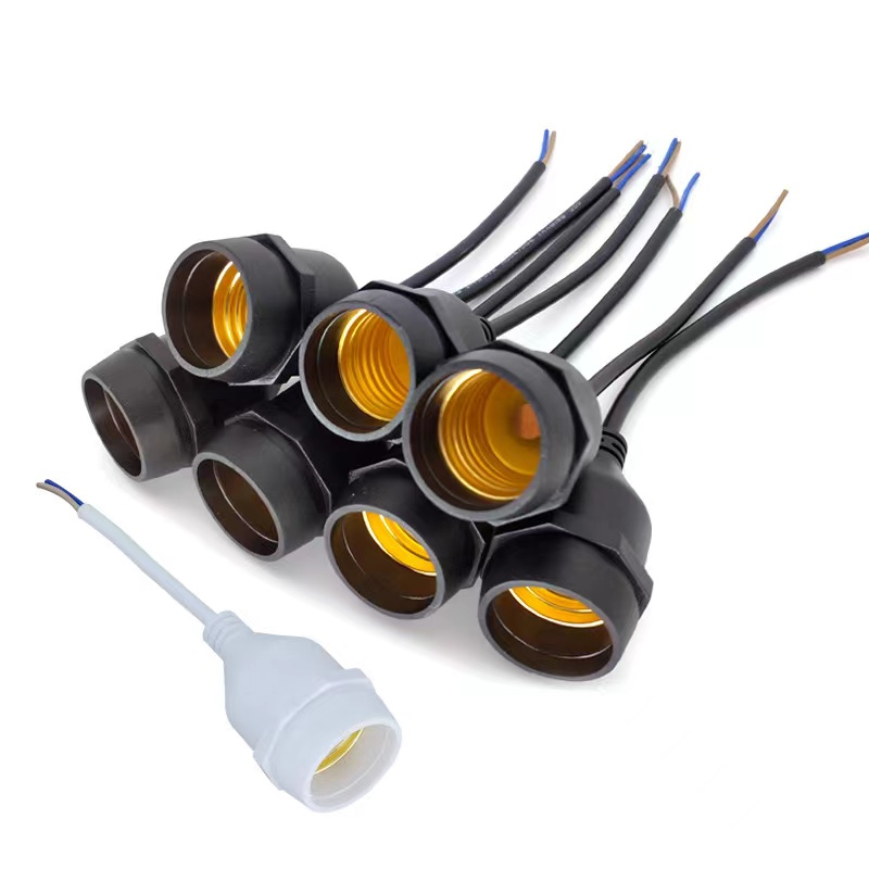 Waterproof na Plastic na Lamp Holder para sa Labas ng Bahay na may Pasadyang Habas ng Kable para sa Pag-iilaw sa Bahay