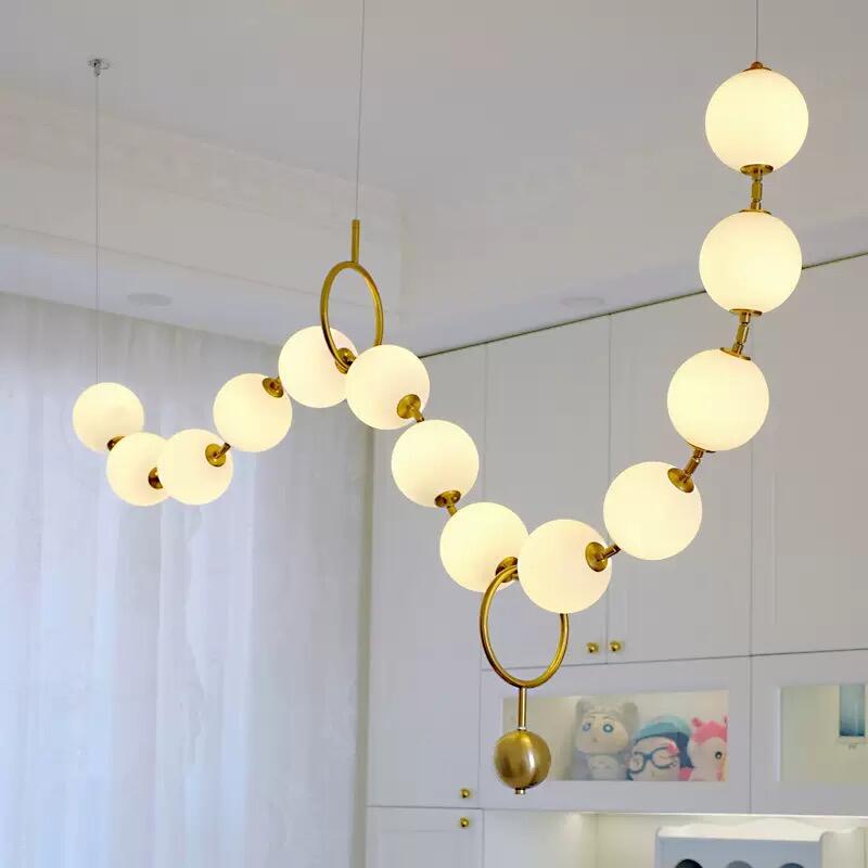 What Are the Latest Trends in Dining Area Chandelier Designs?