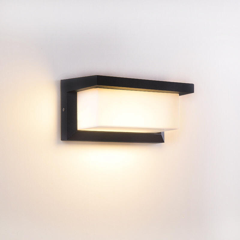 Best-Selling na LED Wall Lamp para sa Labas na May Balat na Aluminum at IP65 Waterproof Rating, Para sa Porch, Balkony, at Hardin