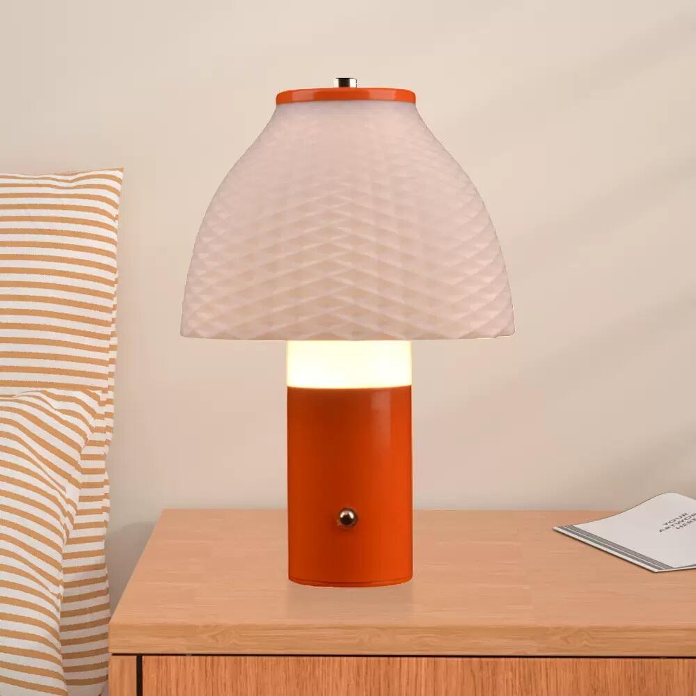How Cordless Table Lamps Enhance Ambiance and Flexibility in Any Room?