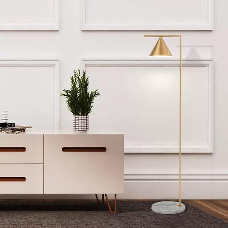 What Common Issues Should You Consider When Buying a Black Floor Lamp?