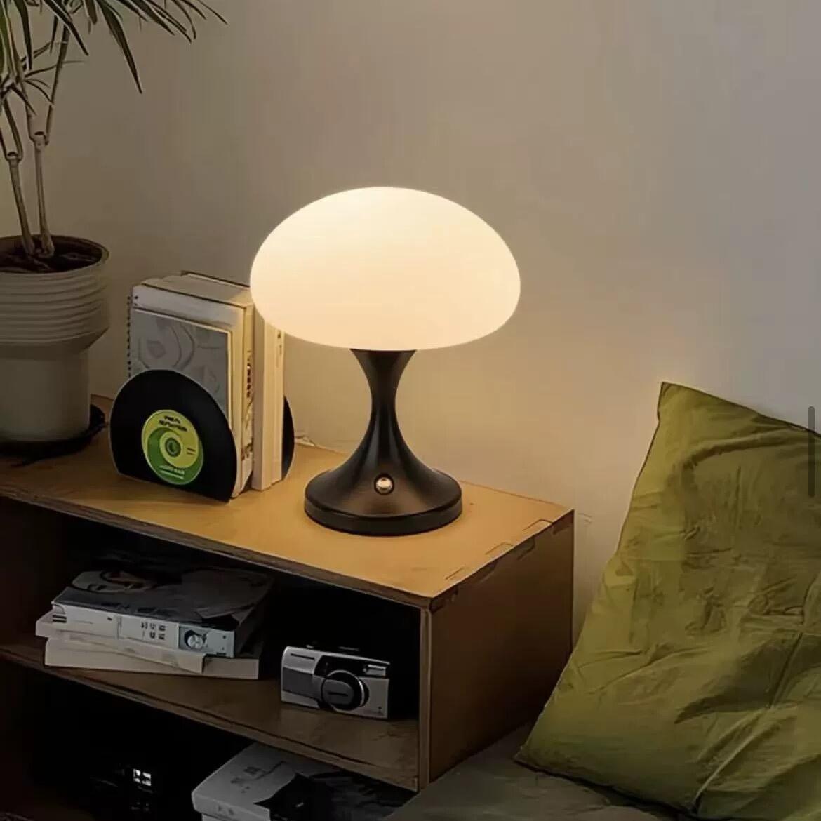 Gdzie znaleźć najlepsze hurtowe oferty słodkich lamp biurkowych?