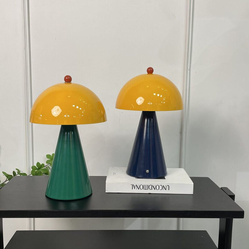 Korean Dopamine Cute Style Glass Creative Home Decoration Small Table Lamp