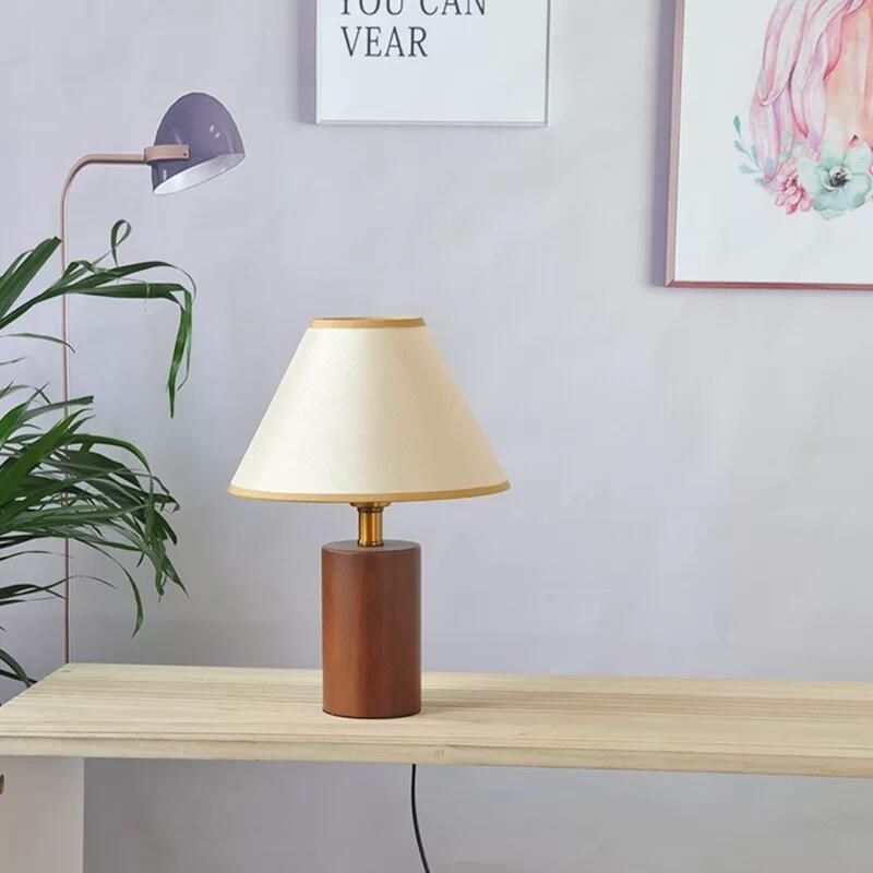 How to Style Your Bedroom with Trendy Table Lights