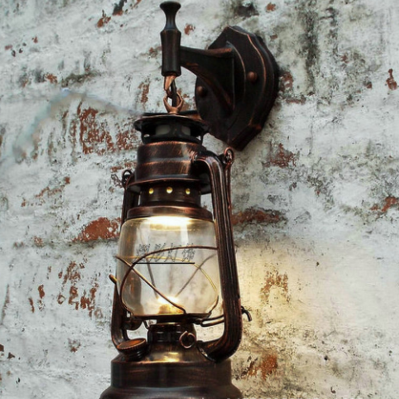 Vintage-stilisierte, nostalgische Scheunenlaterne aus Glas als Wandleuchte für Bar, Restaurant, Café, Flur und Balkon