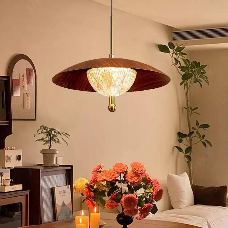 Apa yang Membuat Lampu Gantung Kamar Tidur Menjadi Perlengkapan Wajib di Rumah Modern?