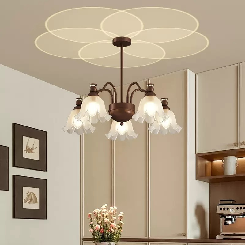 Американски и француски ретро лустер со мотив на лилија од долината за ресторани и домашна декорација